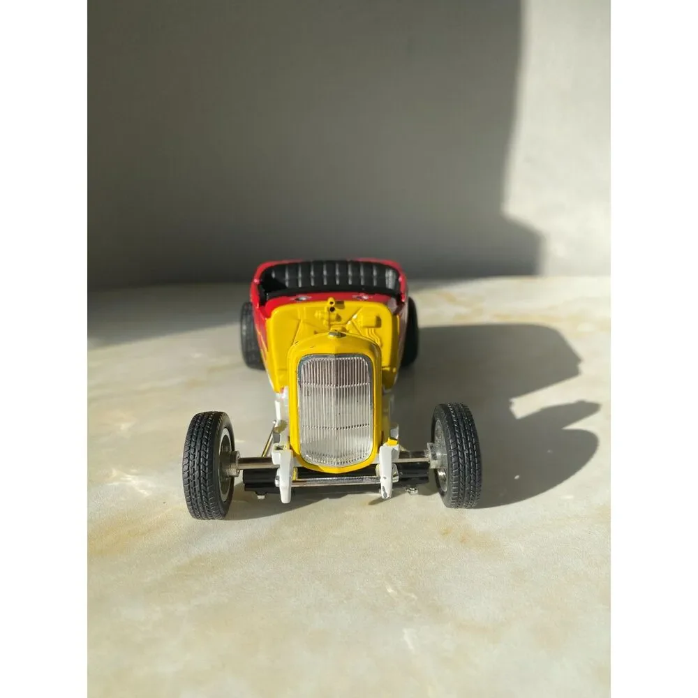 Vintage Ford Roadster Limited edition